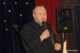 Bez nazwy ksiądz